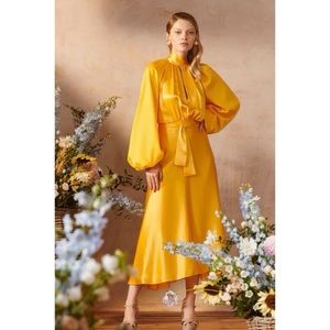 Harmur Girls silk Senorita wrap dress in yellow. Size medium.
